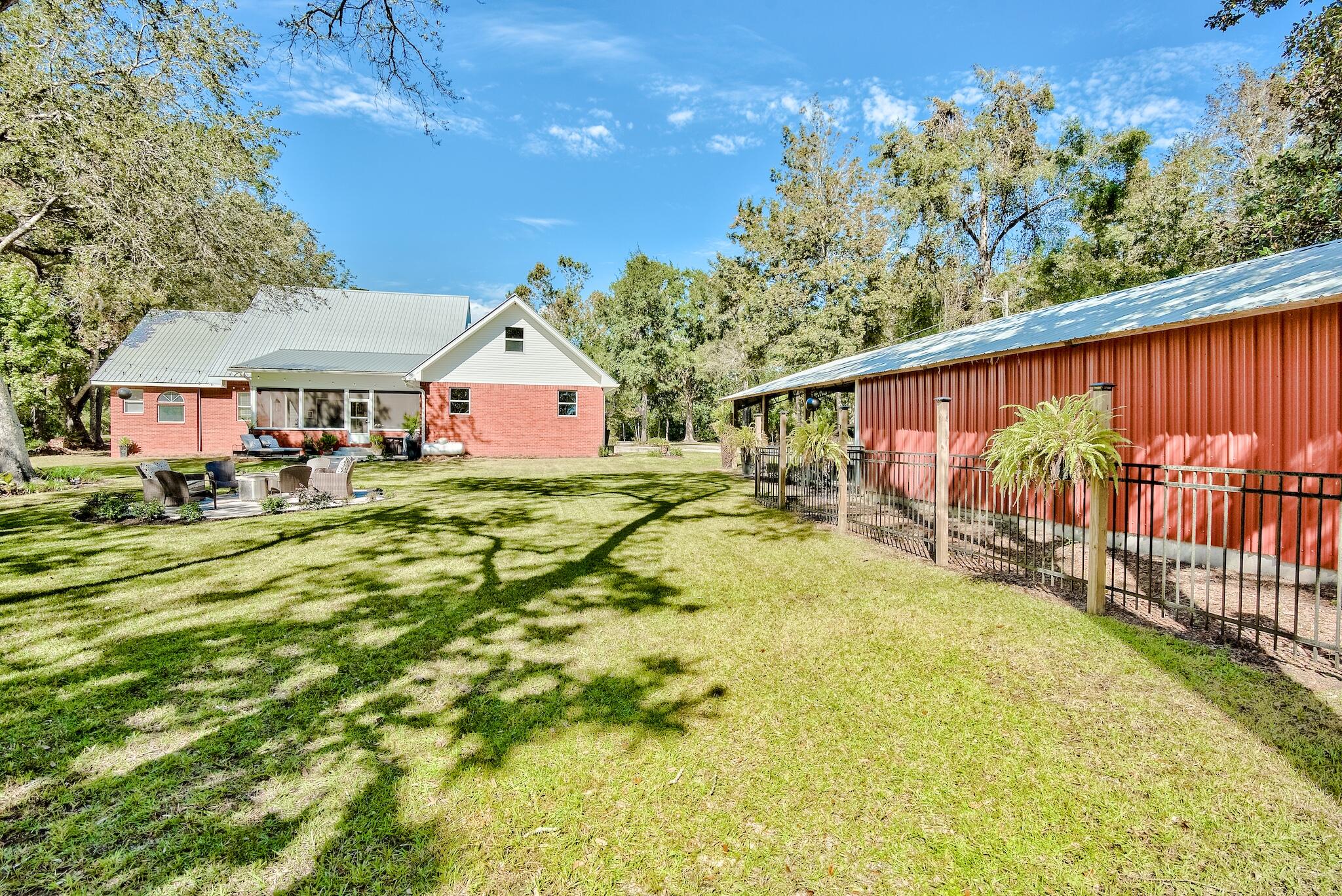 CROSS CREEK SHORES - Residential