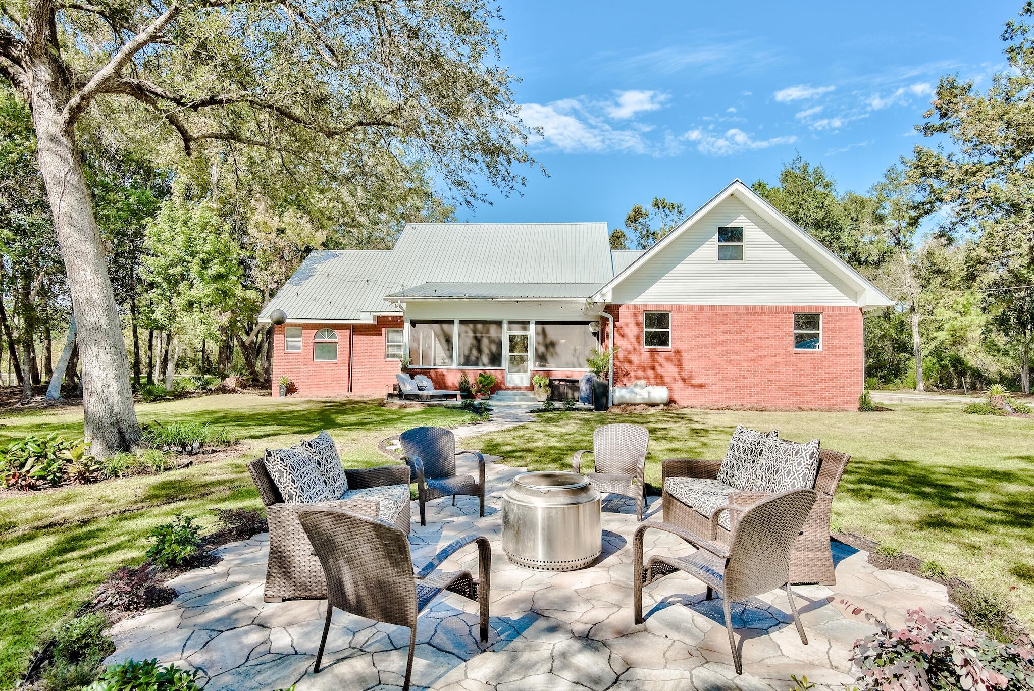 CROSS CREEK SHORES - Residential