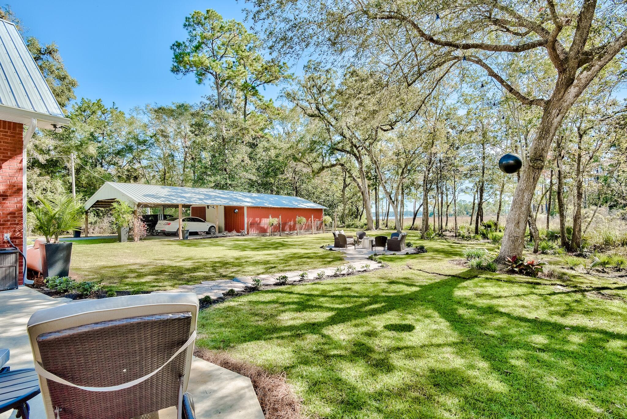 CROSS CREEK SHORES - Residential