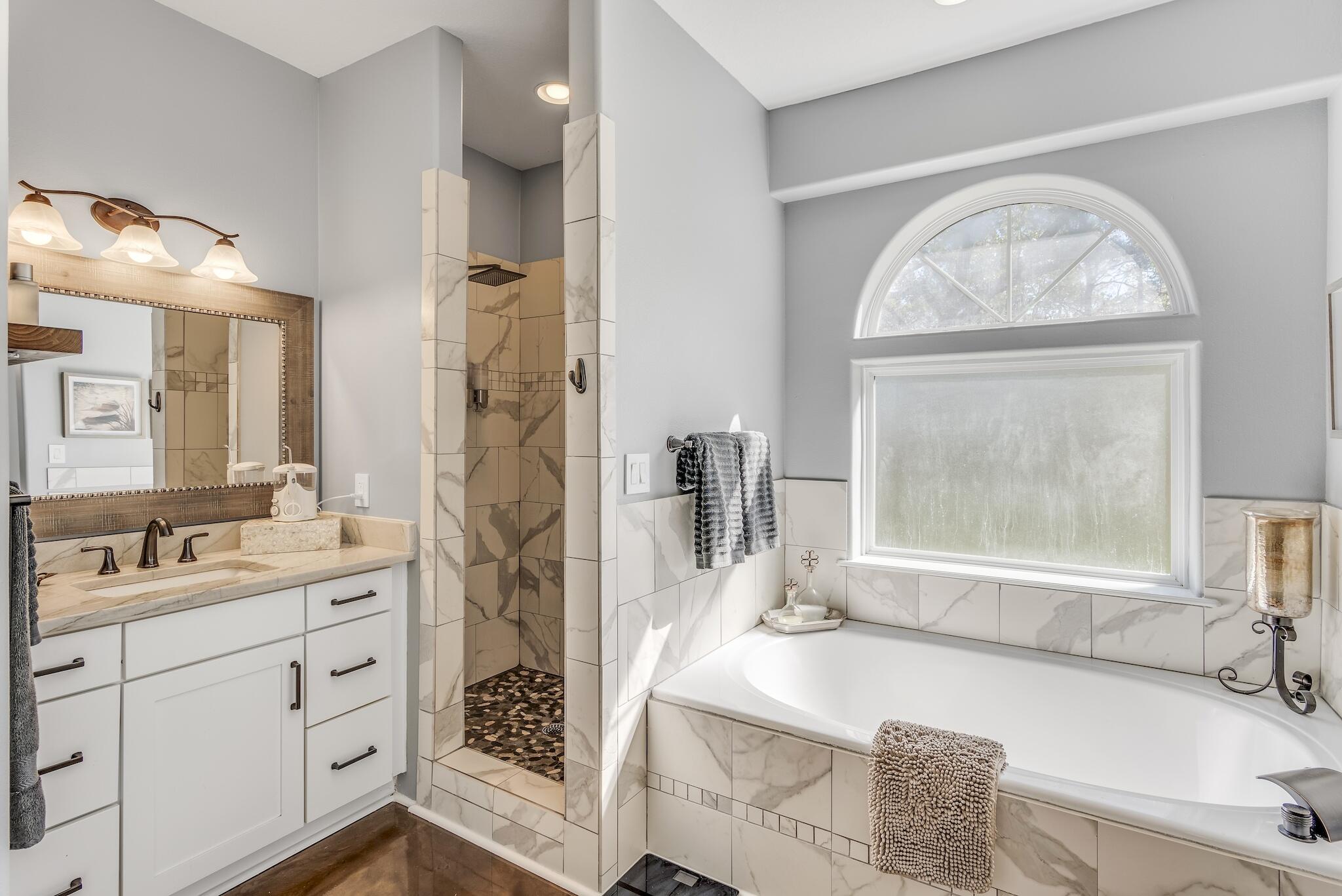 CROSS CREEK SHORES - Residential