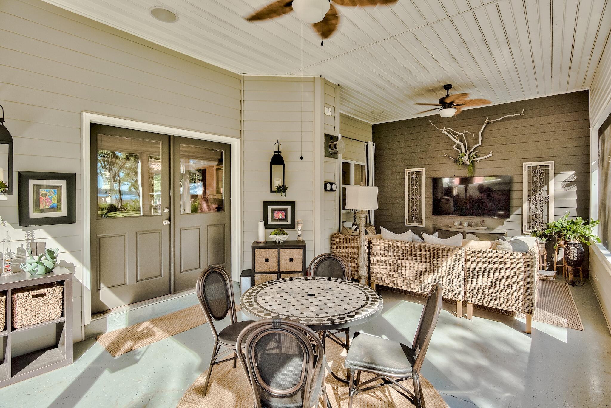 CROSS CREEK SHORES - Residential