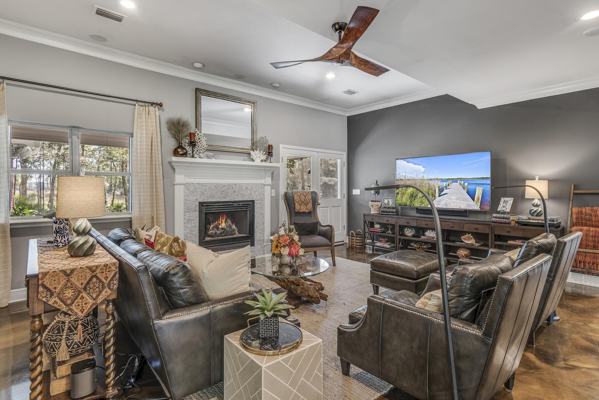 CROSS CREEK SHORES - Residential