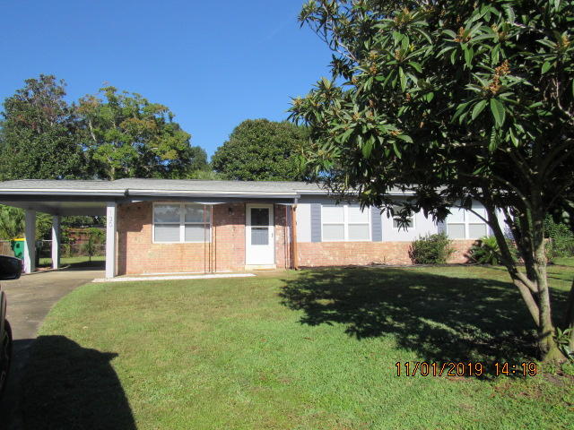 OAK TREE PARK - Residential Lease