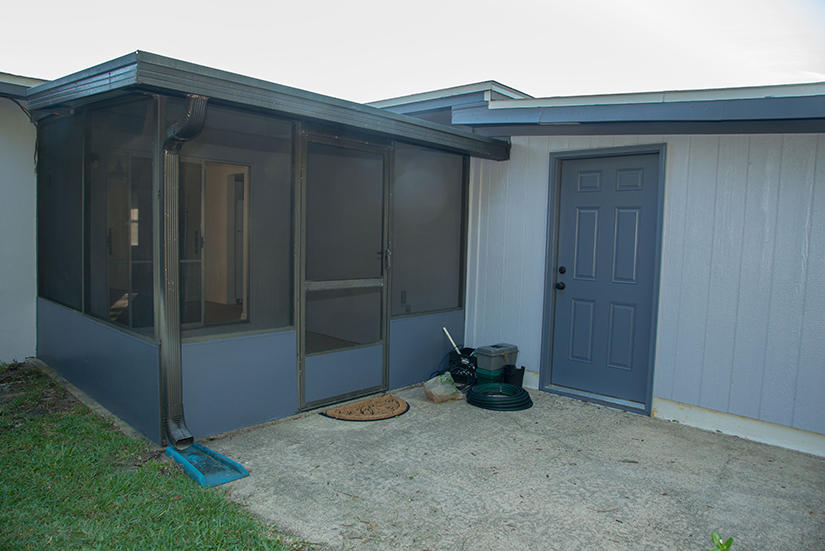 OAK TREE PARK - Residential Lease