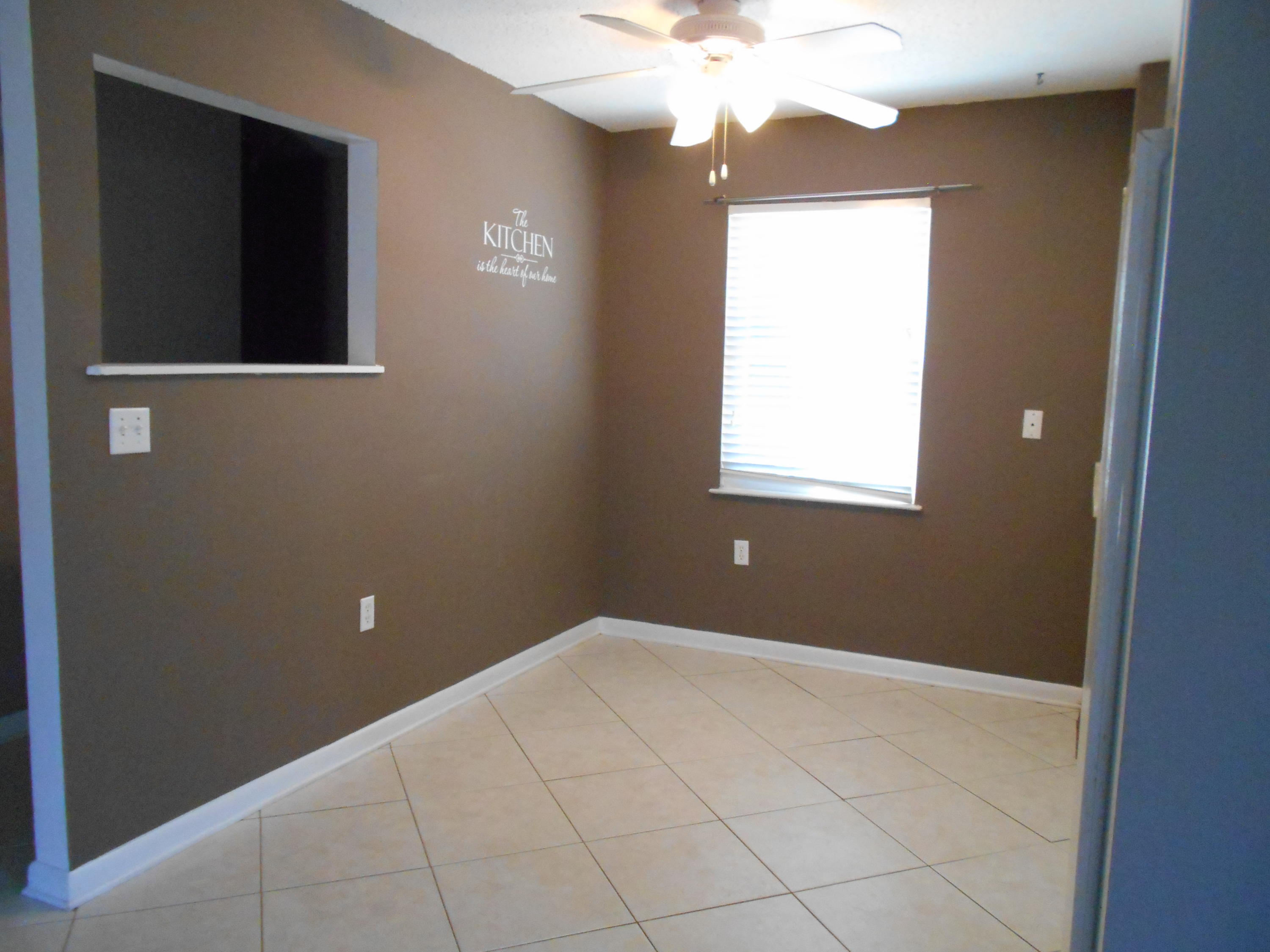 SEASHORE VILLAGE T/H - Residential Lease