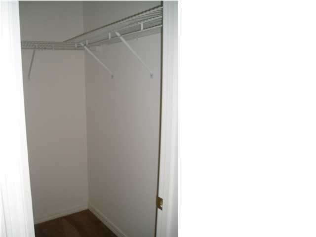 CREEKSIDE - Residential Lease
