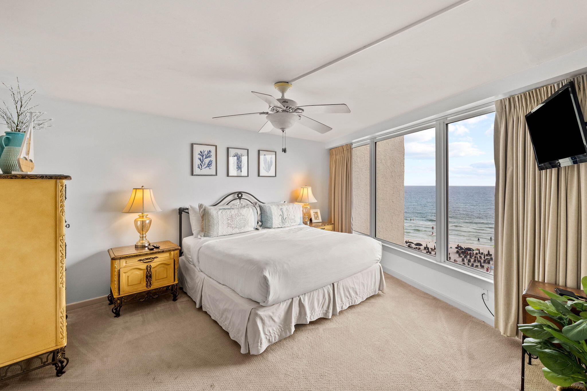 BEACHSIDE  TWO - Residential