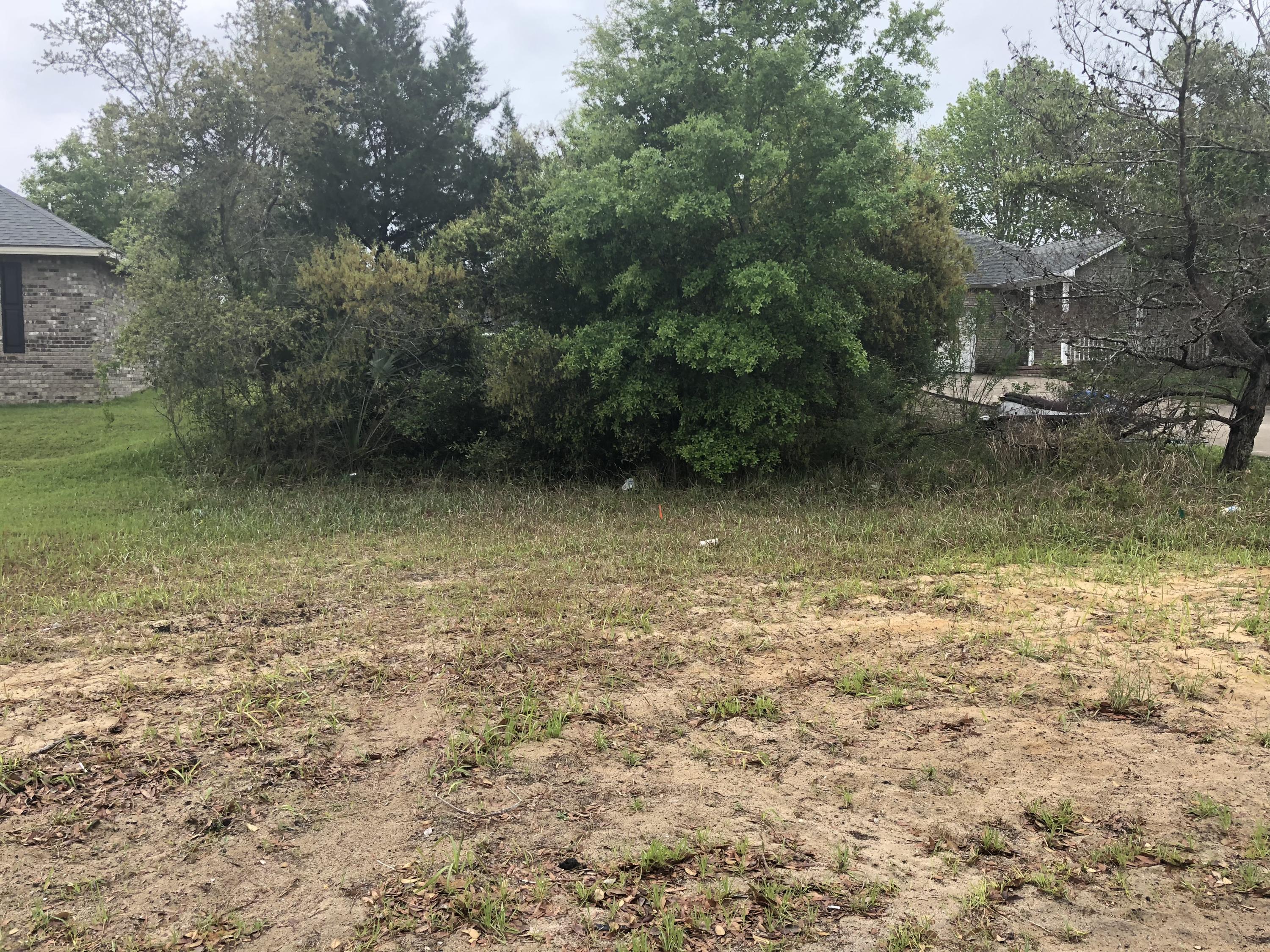 Great location to build your own home. Close to shopping,restaurants, schools and the beautiful white sand beaches.
Buyer to verify all pertinent information.