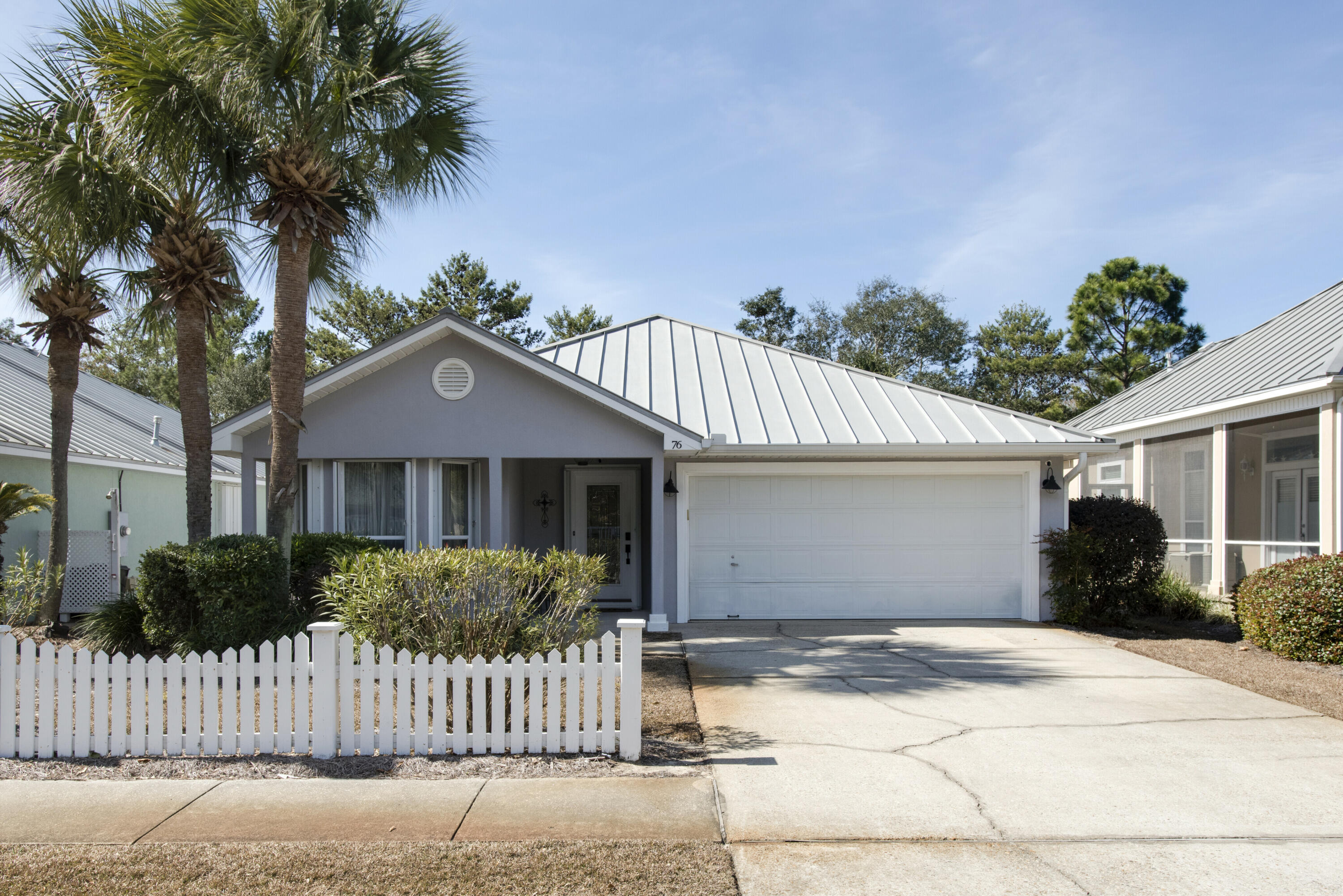 MARAVILLA COTTAGES - Residential