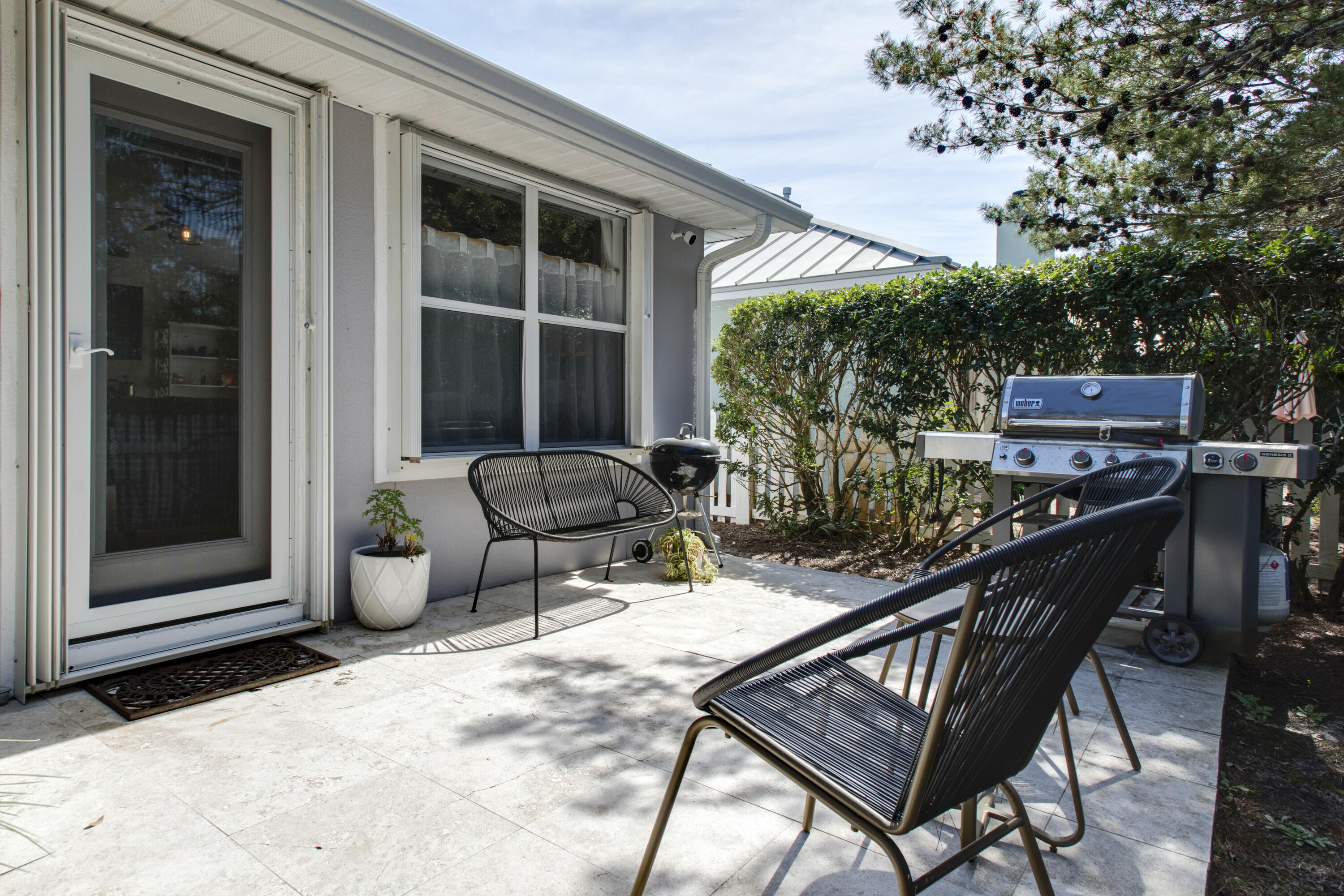 MARAVILLA COTTAGES - Residential