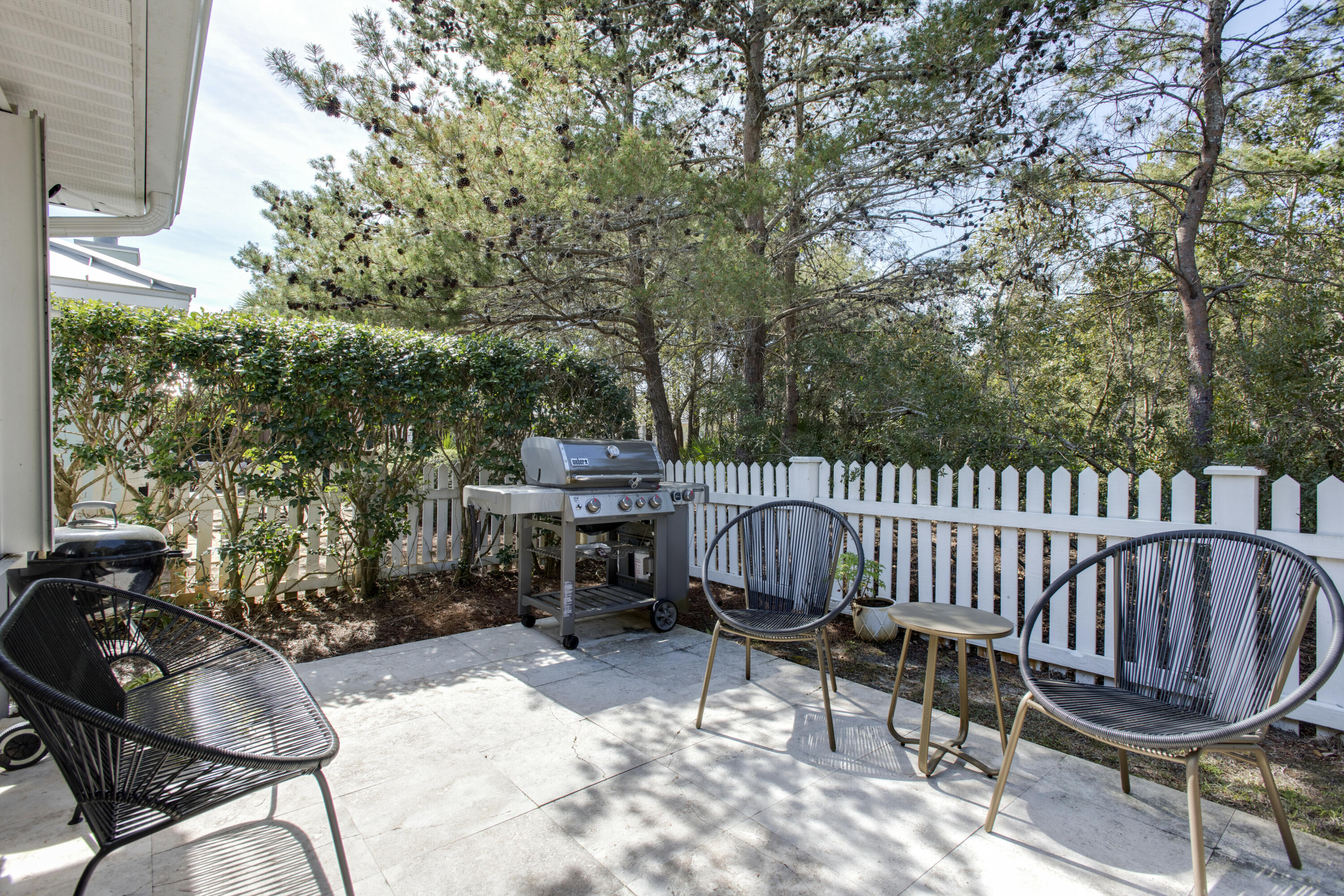 MARAVILLA COTTAGES - Residential