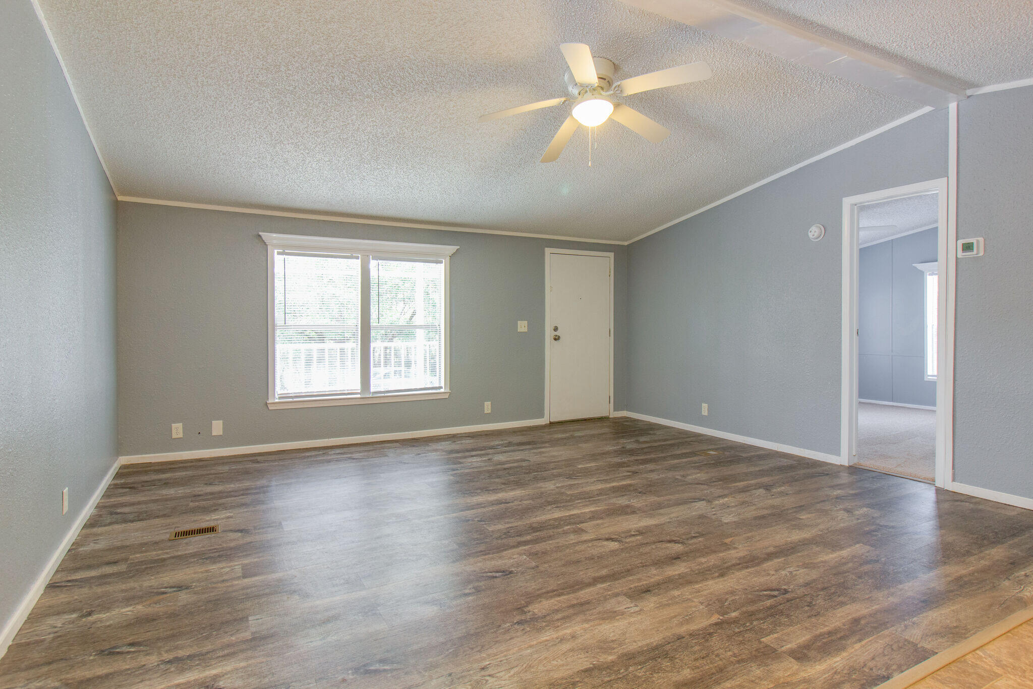 OAKDALE MINI FARMS - Residential Lease