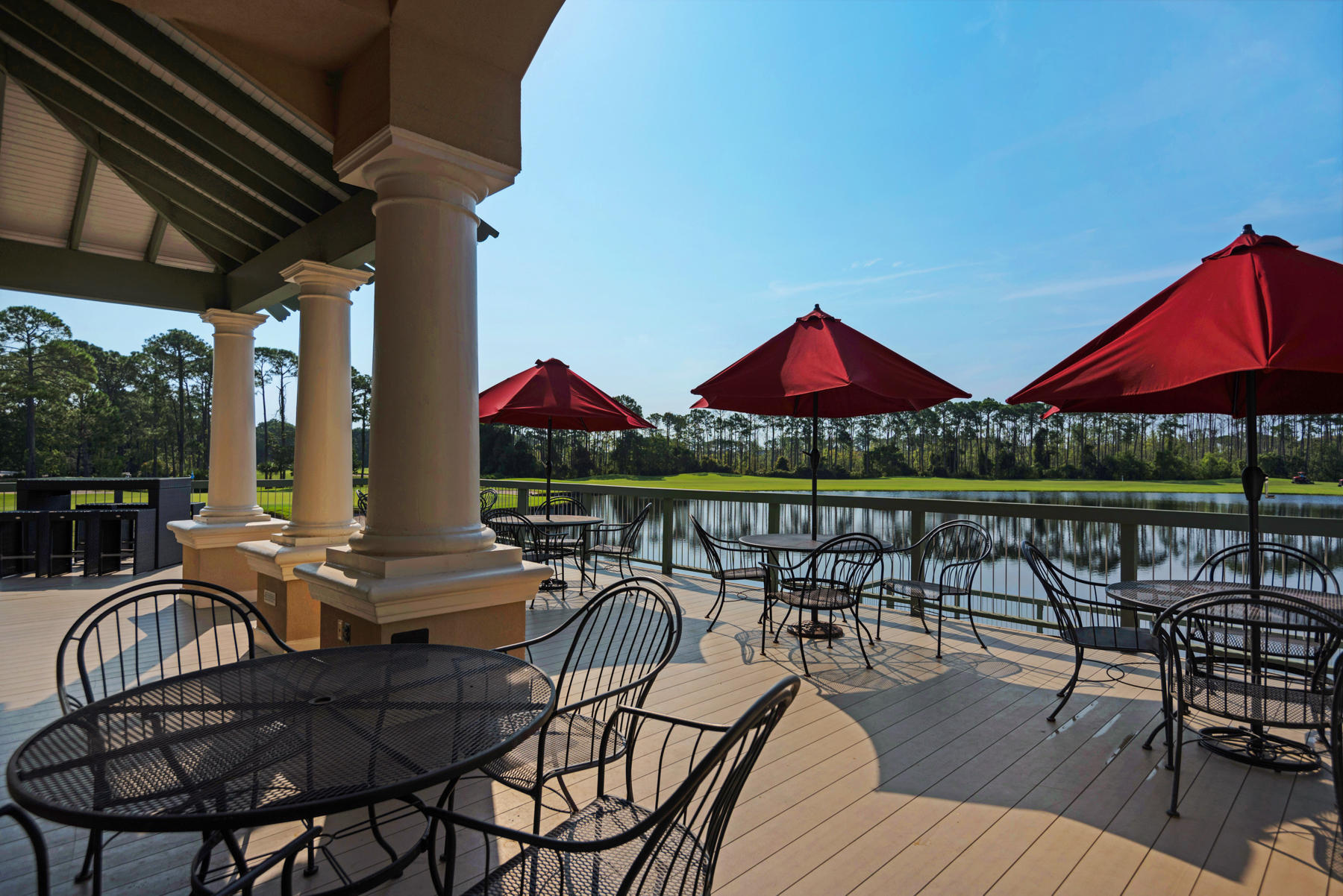 REGATTA BAY GOLF VILLAS - Residential