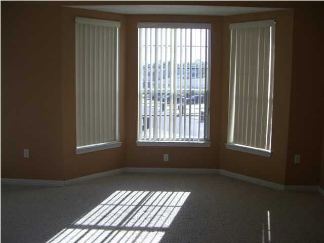 CHATELAINE ESTATES S/D PH 2 - Residential Lease