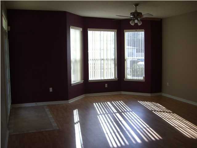 CHATELAINE ESTATES S/D PH 2 - Residential Lease