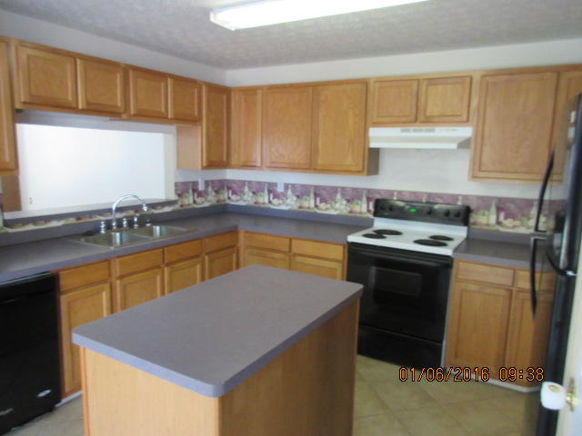 CHATELAINE ESTATES S/D PH 2 - Residential Lease
