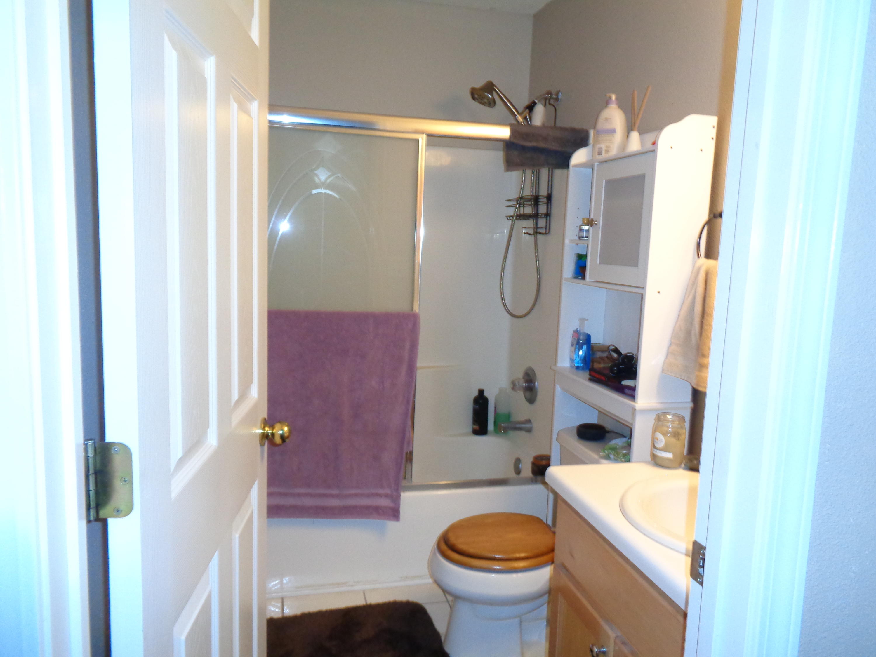 CREETWOOD PLACE - Residential Lease