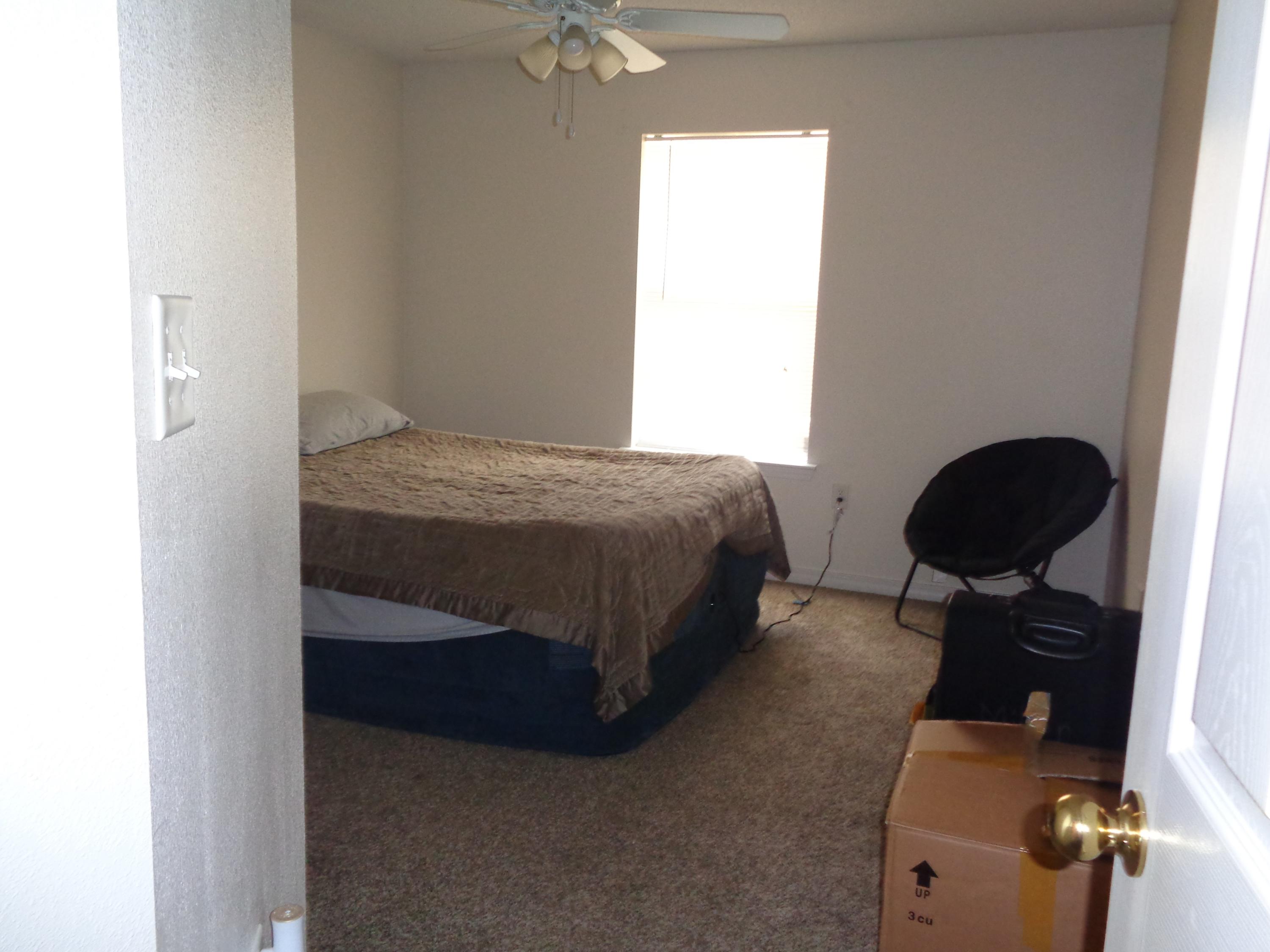 CREETWOOD PLACE - Residential Lease