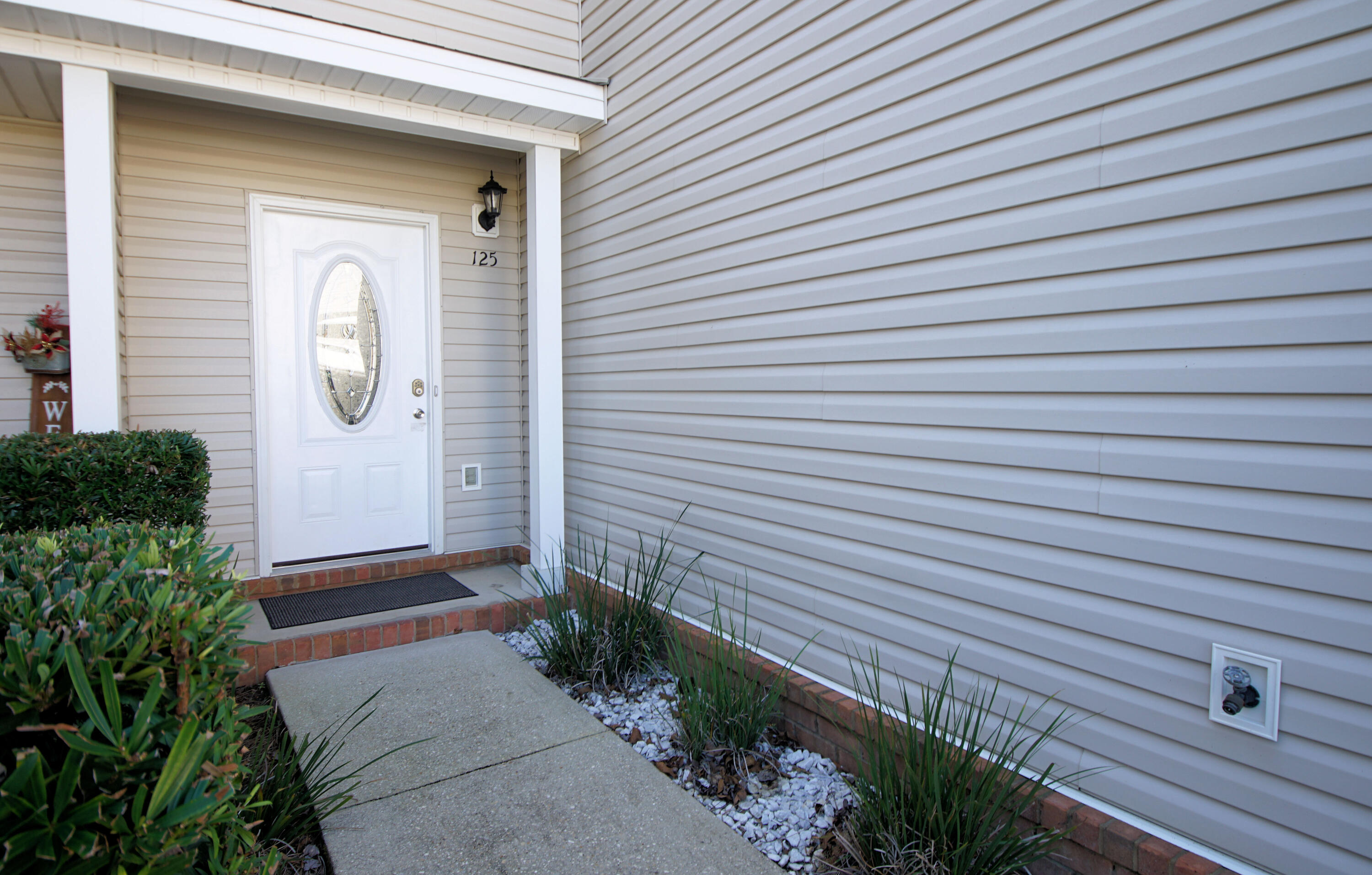 ENDICOTT VILLAGE - Residential Lease