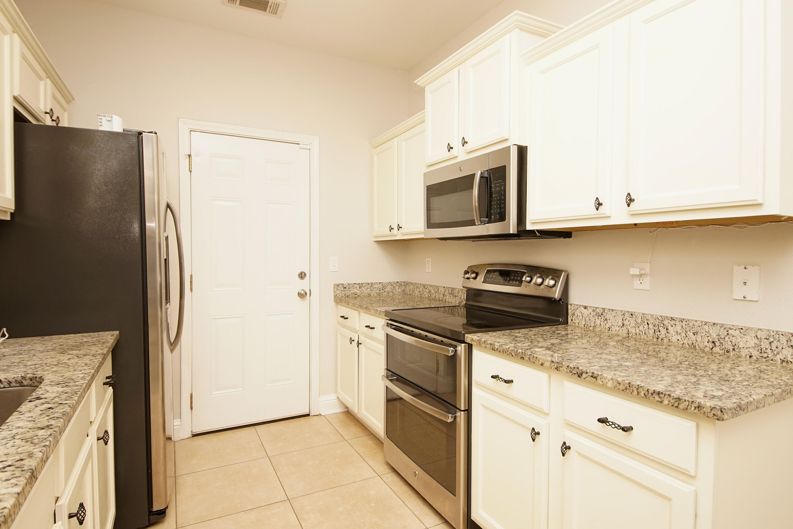ENDICOTT VILLAGE - Residential Lease