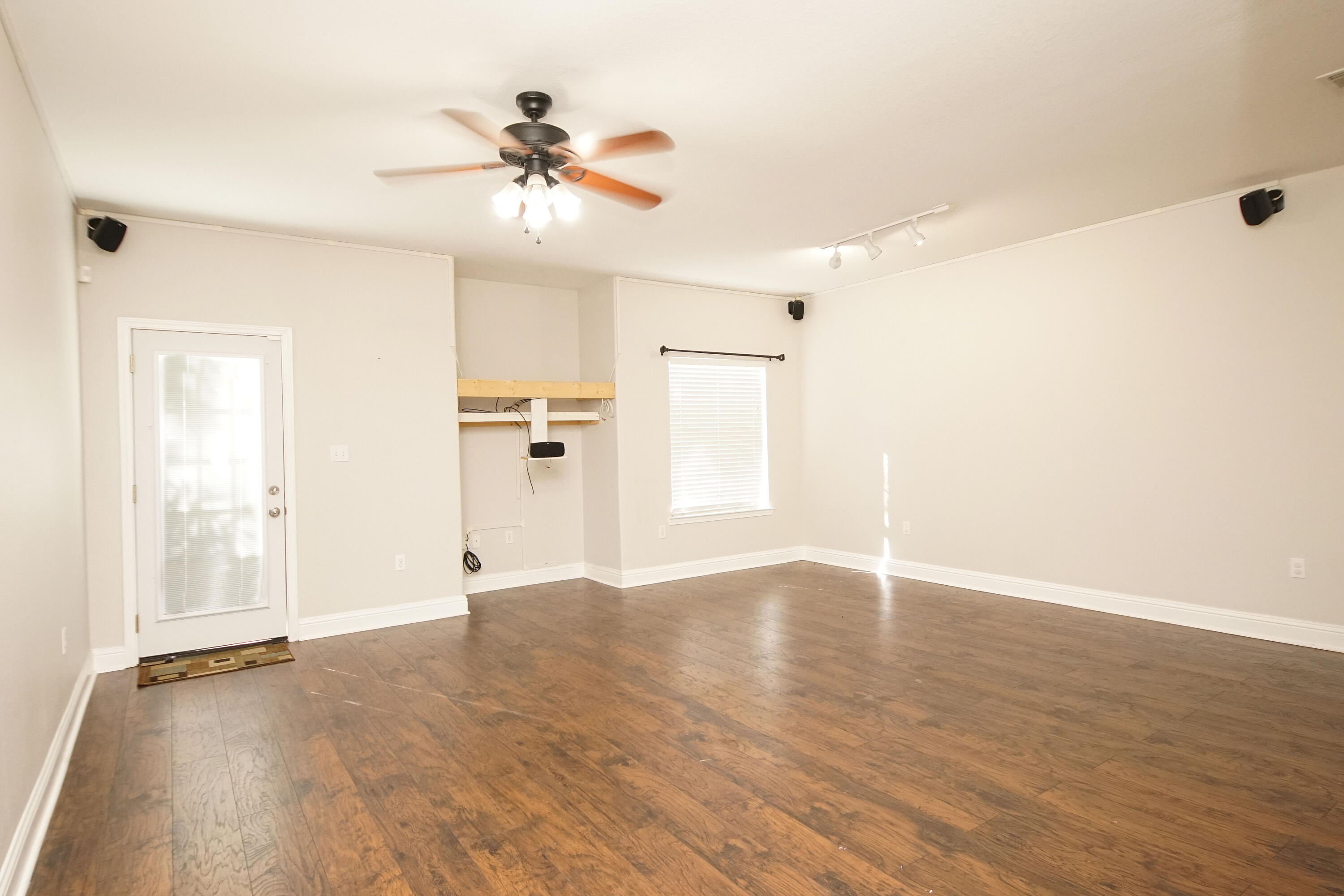 ENDICOTT VILLAGE - Residential Lease