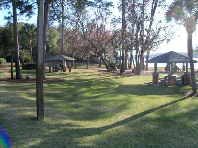 METES & BOUNDS - Residential Lease