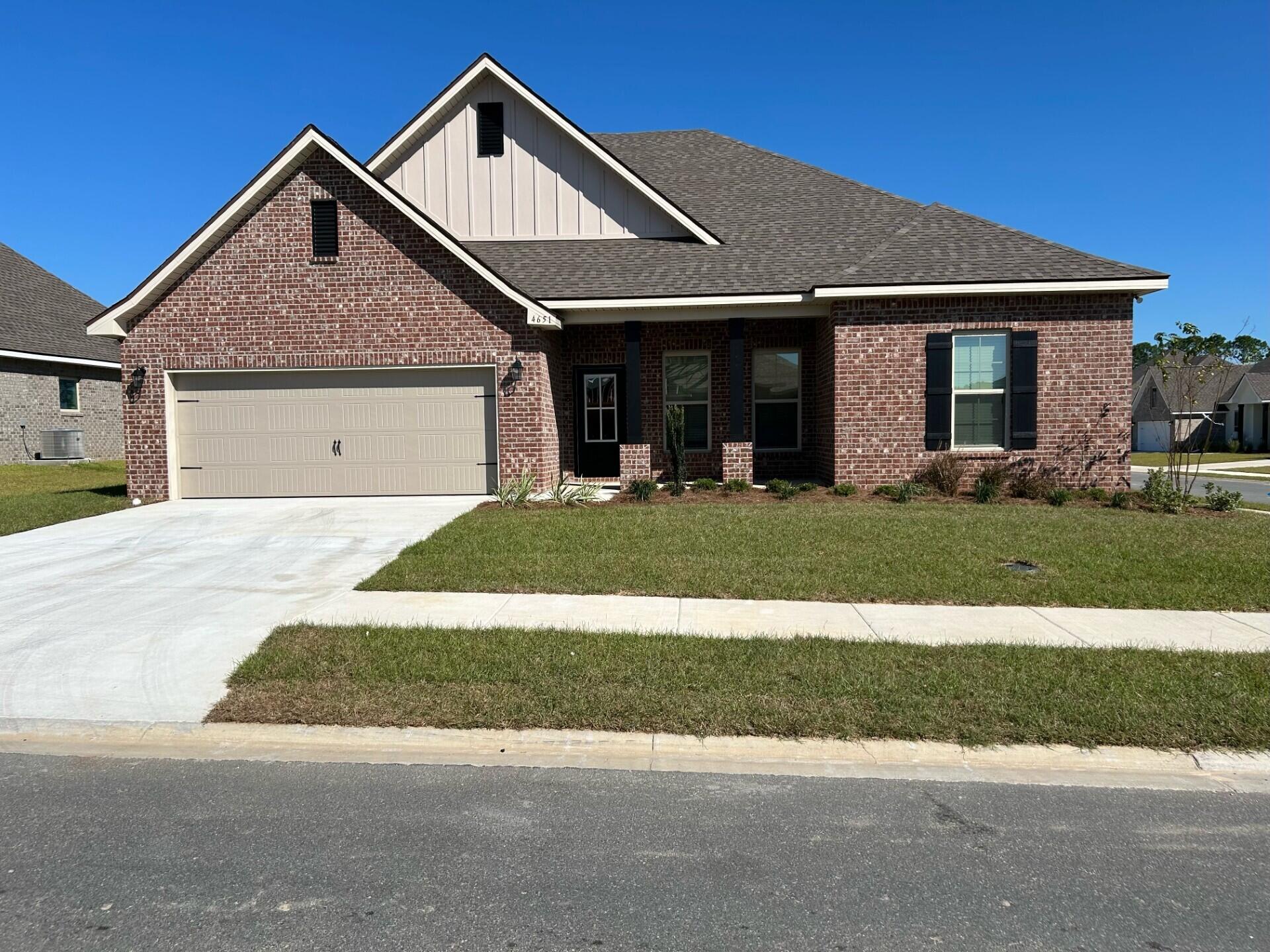 Located on a corner lot the COMSTOCK III H in Patriot Ridge community offers a 4 bedroom, 2 full bathroom, open and split design. Upgrades added (list attached).
Features: double vanity, garden tub, separate shower, and walk-in closet in master bath, kitchen island, walk-in pantry, boot bench in mudroom, covered front porch and rear patio, recessed lighting, crown molding, ceiling fans in living and master, framed mirrors in baths, smart connect Wi-Fi thermostat, smoke and carbon monoxide detectors, landscaping, architectural 30-year shingles, flood lights, and more!
Energy Efficient Features: water heater, kitchen appliance package with a electric range, and more! Energy Star Partner.