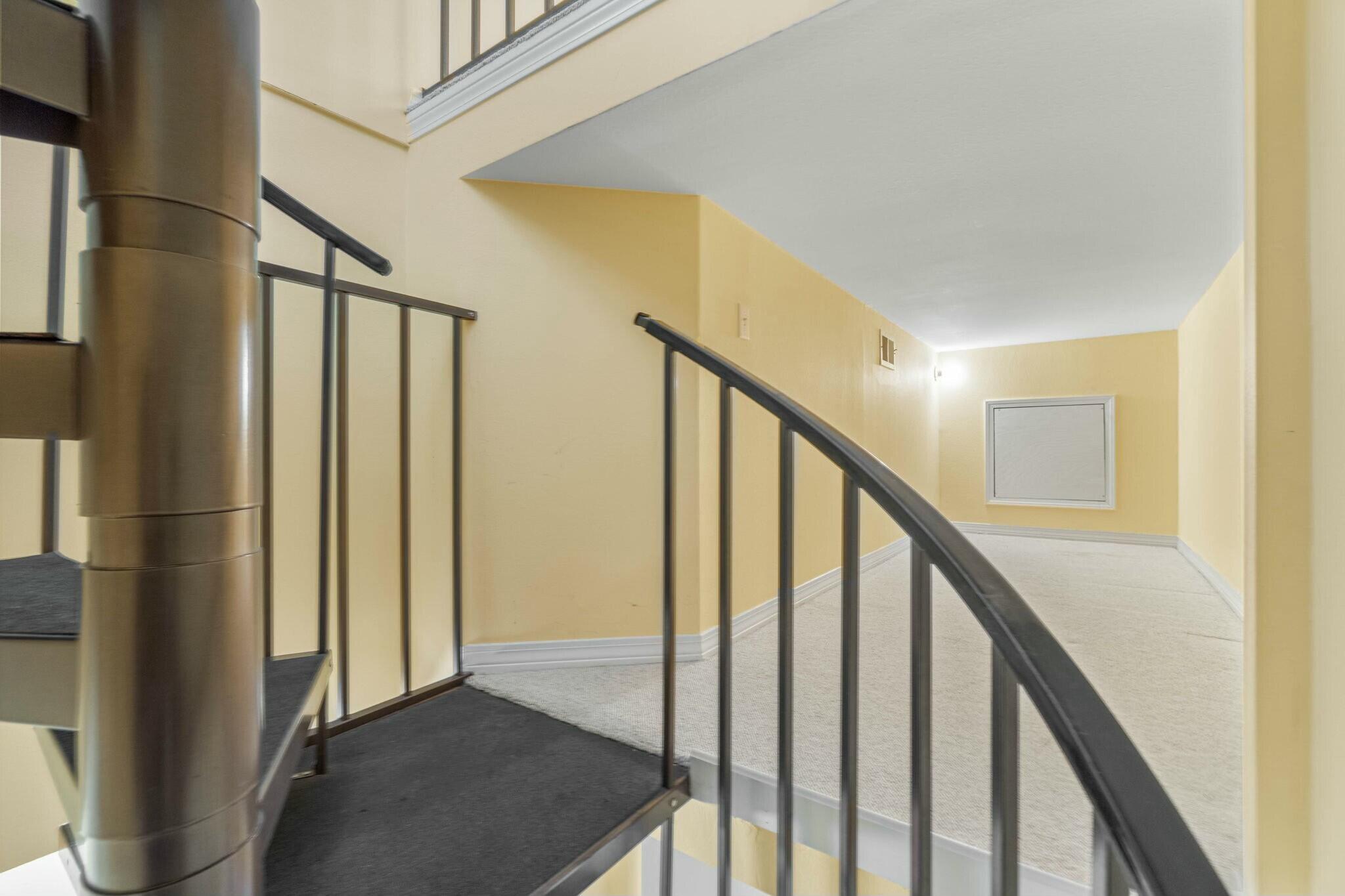 CRYSTAL LAKE PHASE I - Residential