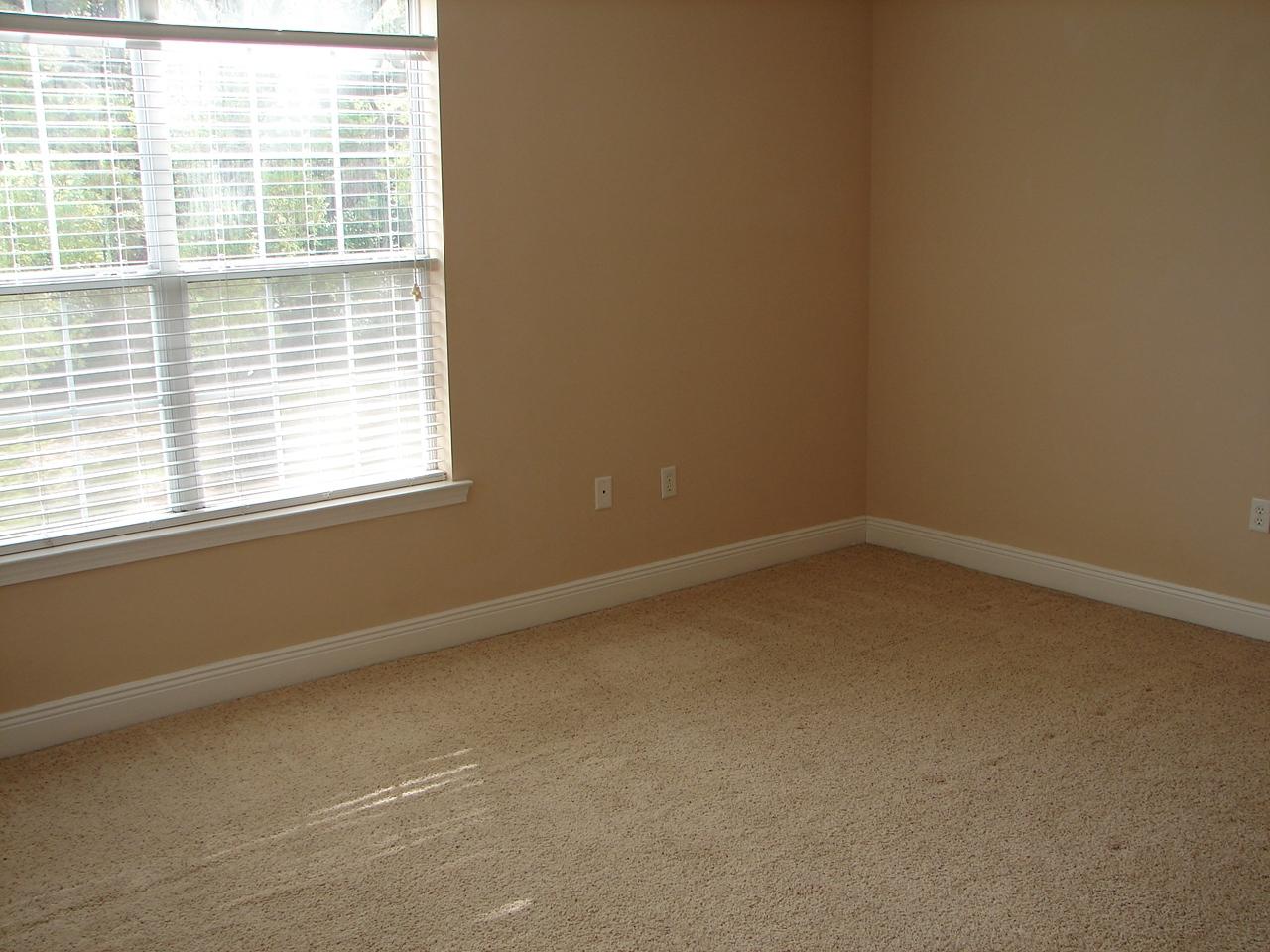 GRAND OAK PLACE - Residential Lease