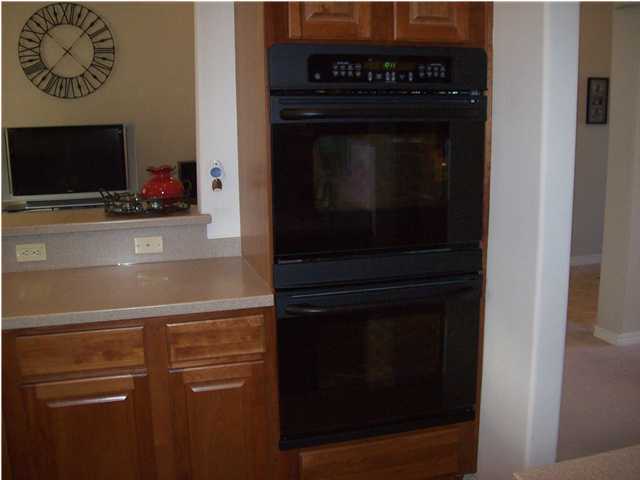 FOXWOOD ESTATES 2 - Residential Lease