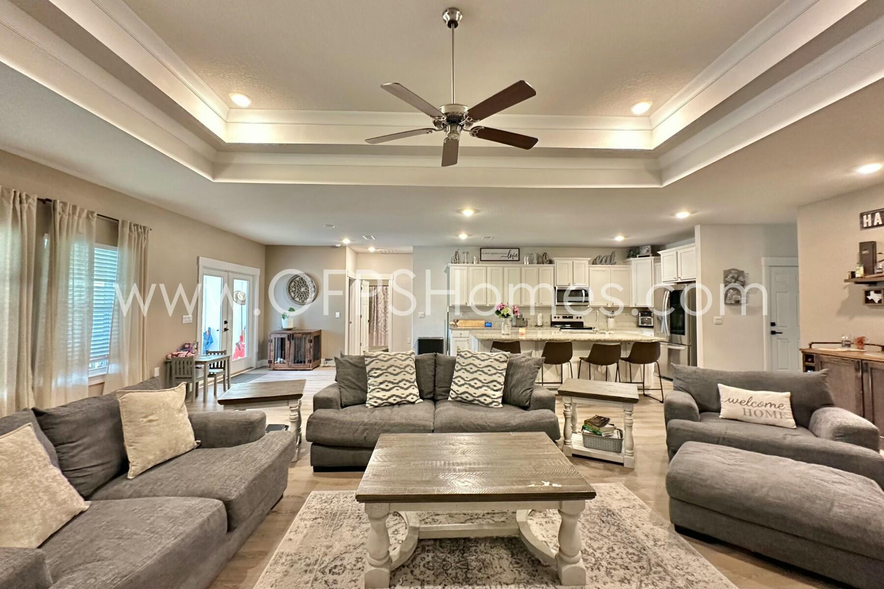 HILLWOOD ESTATES - Residential Lease