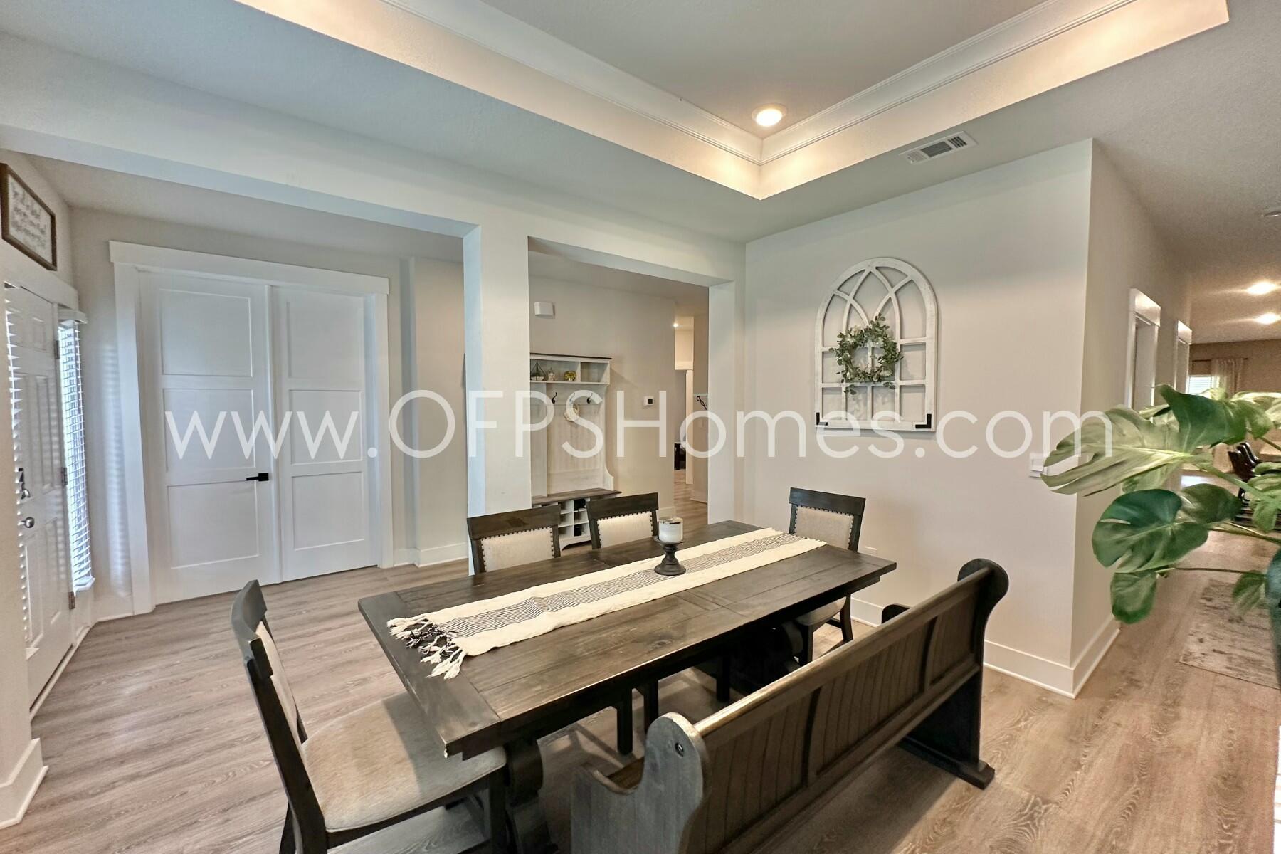 HILLWOOD ESTATES - Residential Lease