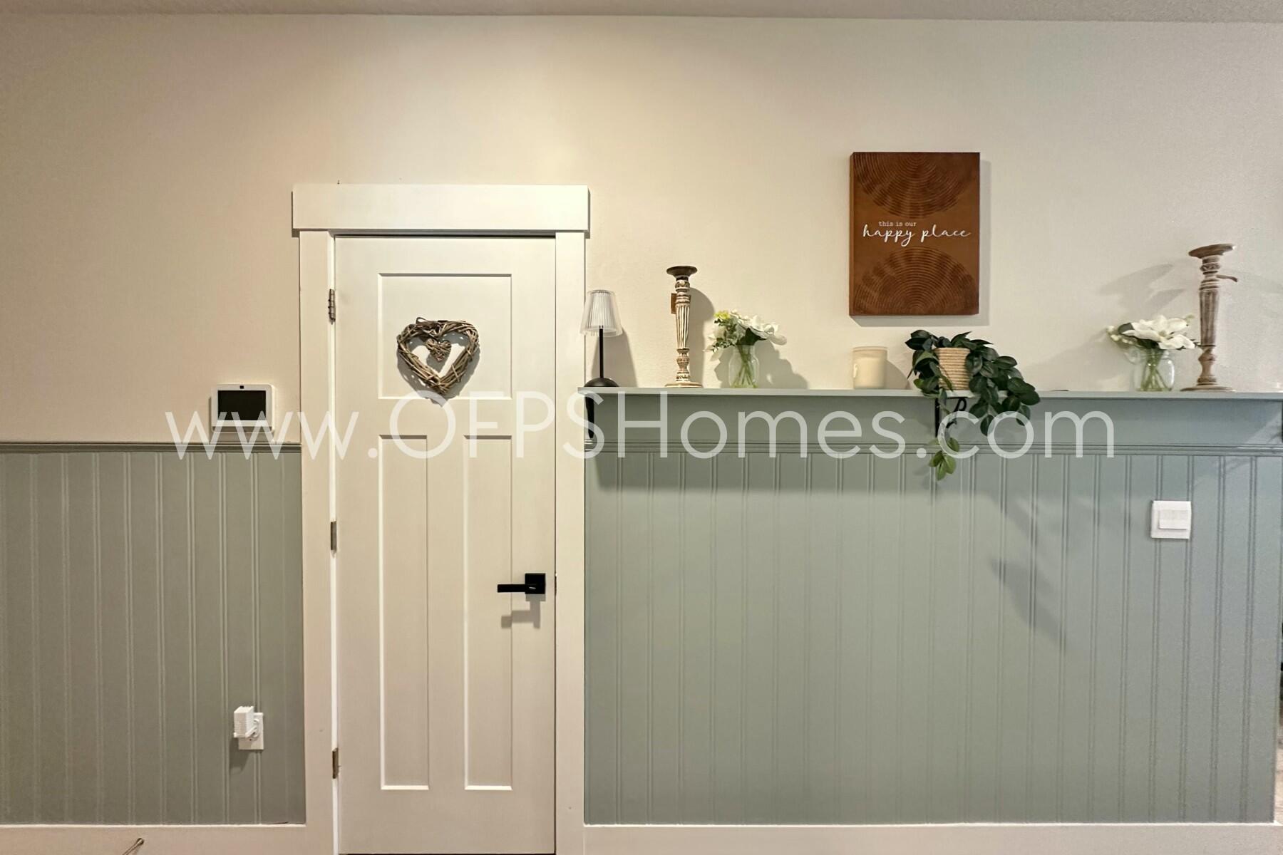 HILLWOOD ESTATES - Residential Lease