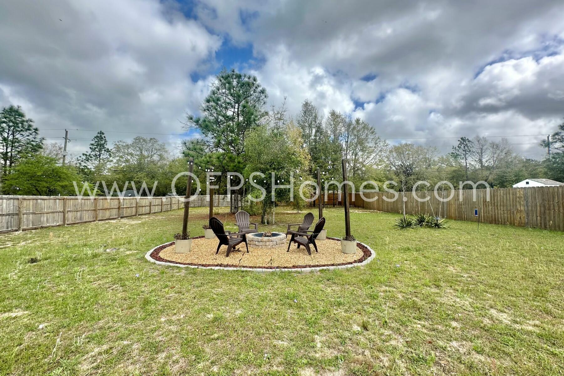 HILLWOOD ESTATES - Residential Lease