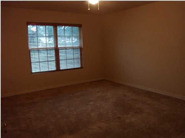 KING'S PORT TOWNHOMES - Residential Lease