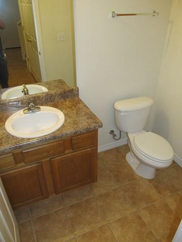 KING'S PORT TOWNHOMES - Residential Lease