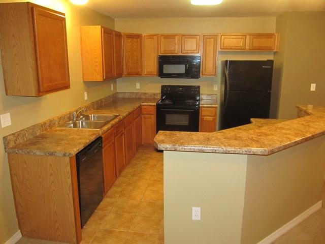 KING'S PORT TOWNHOMES - Residential Lease