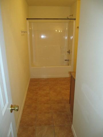 KING'S PORT TOWNHOMES - Residential Lease