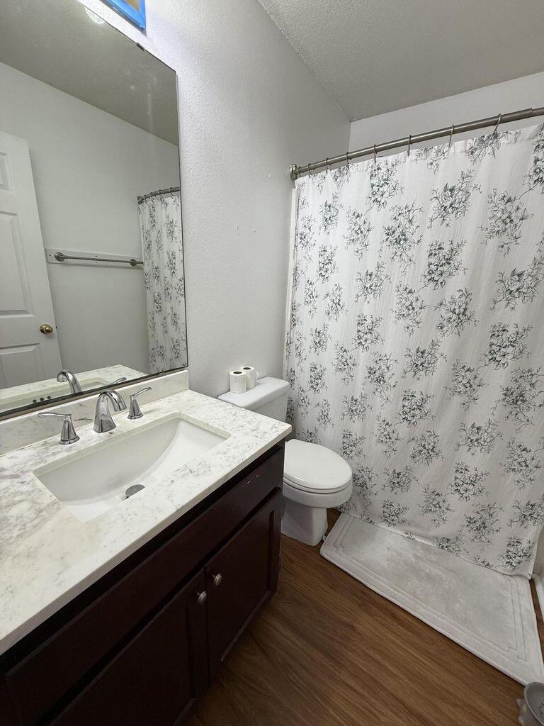 HOLLEY BY THE SEA - Residential Lease