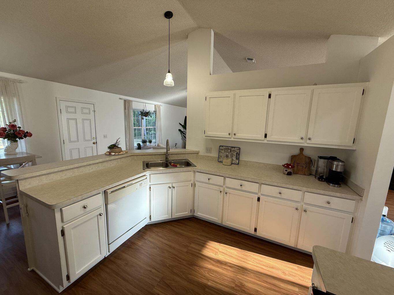 HOLLEY BY THE SEA - Residential Lease