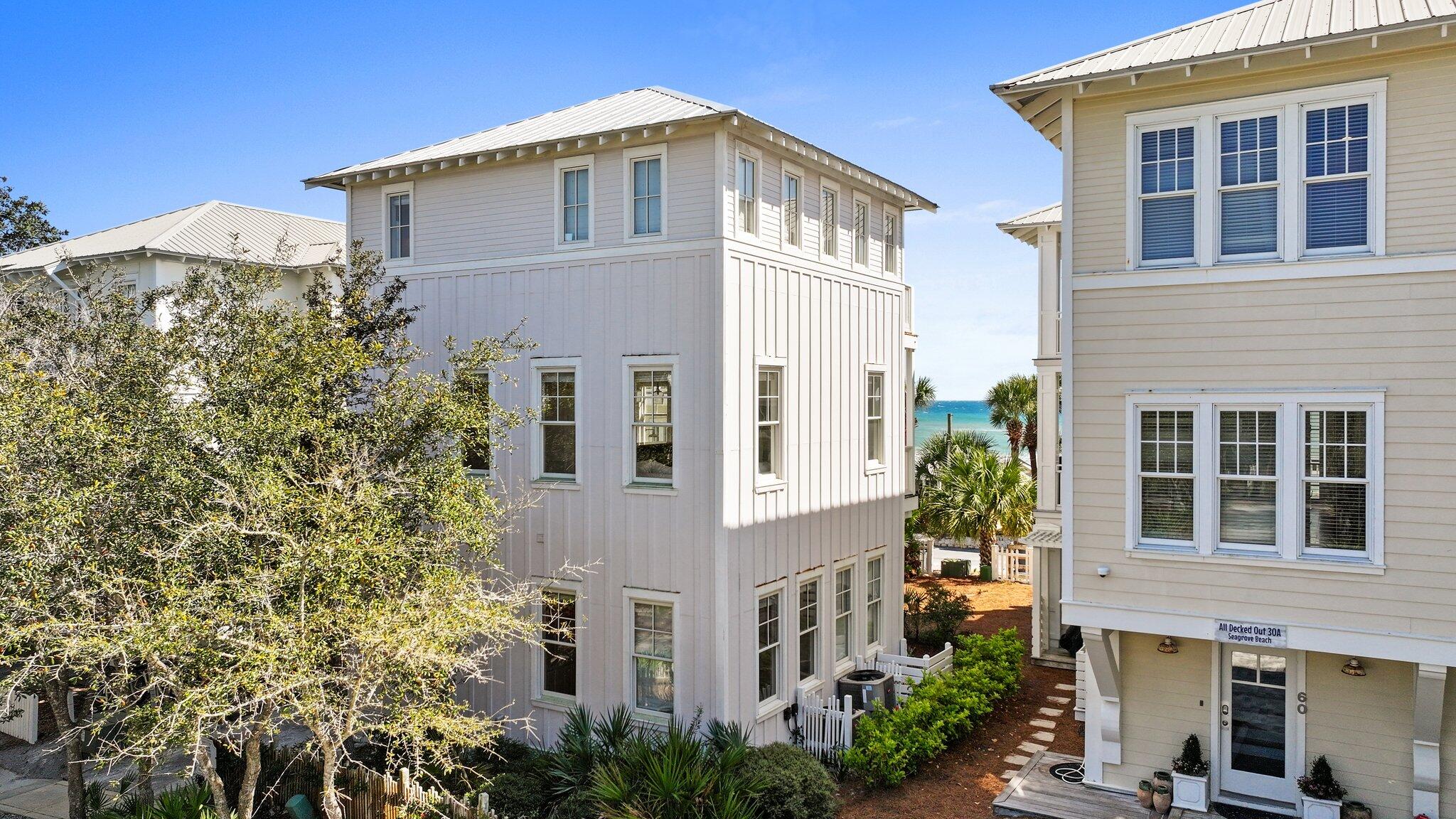 SUMMER'S EDGE - Residential