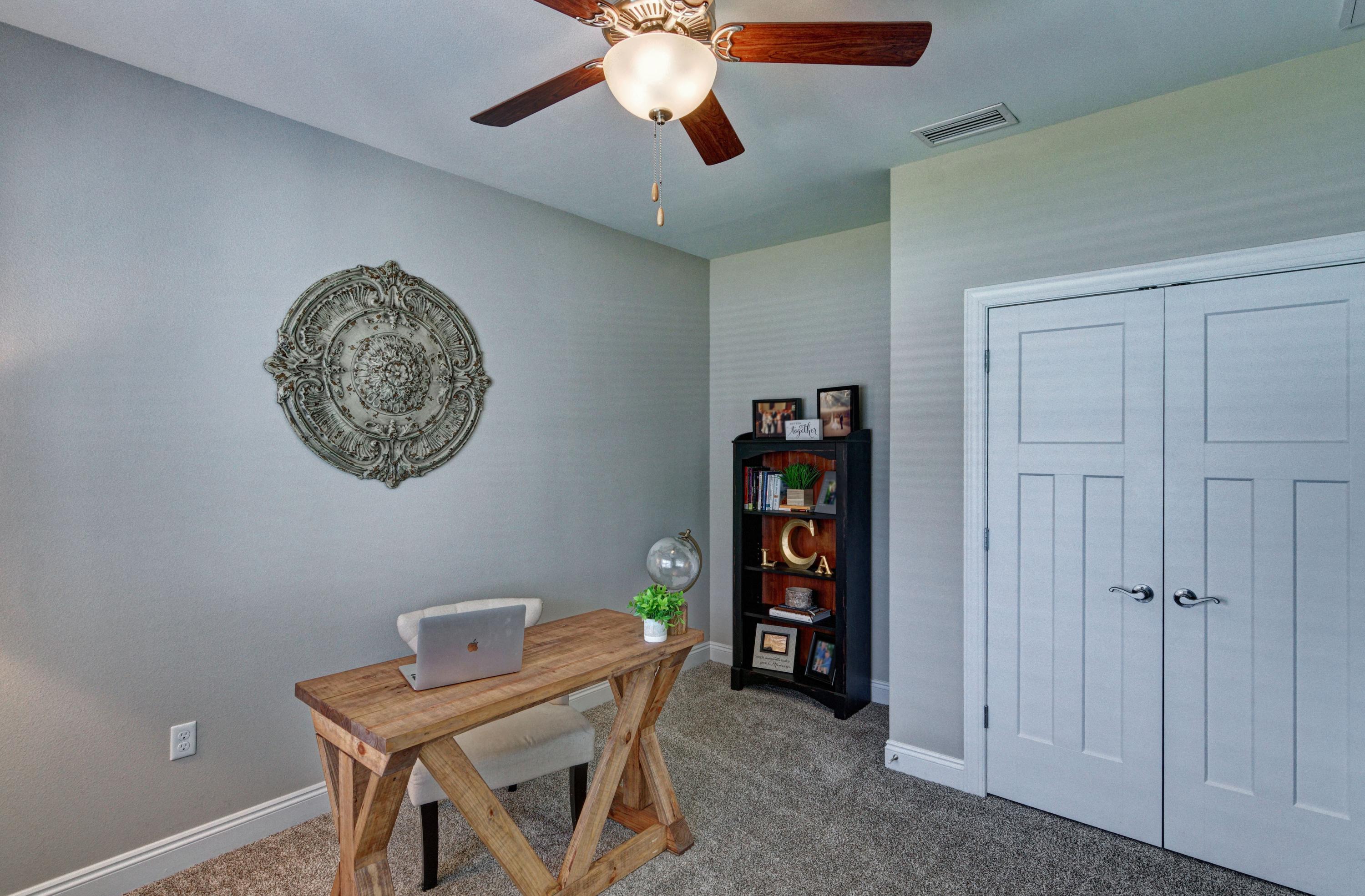 HERITAGE OAKS - Residential