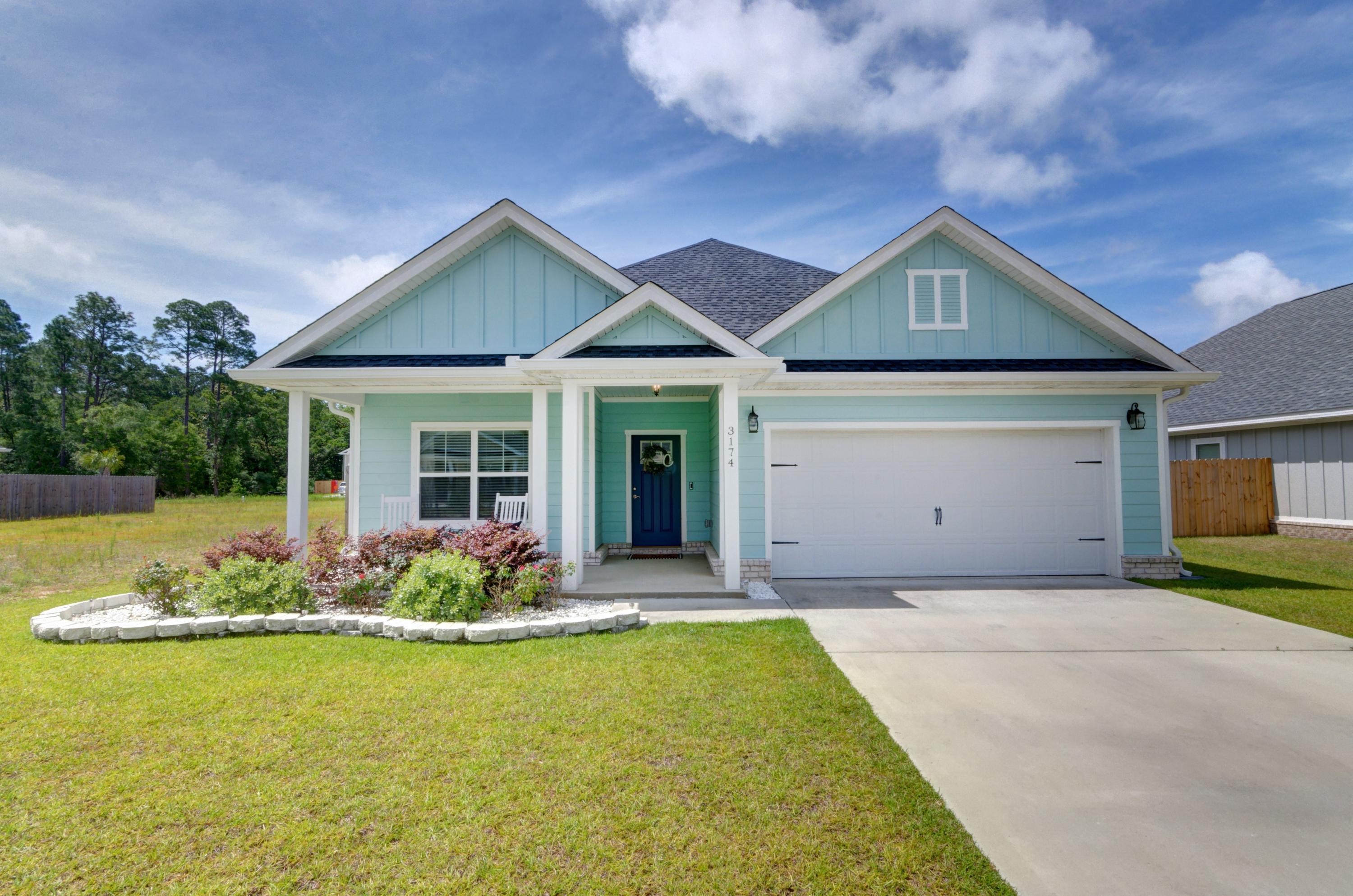 HERITAGE OAKS - Residential