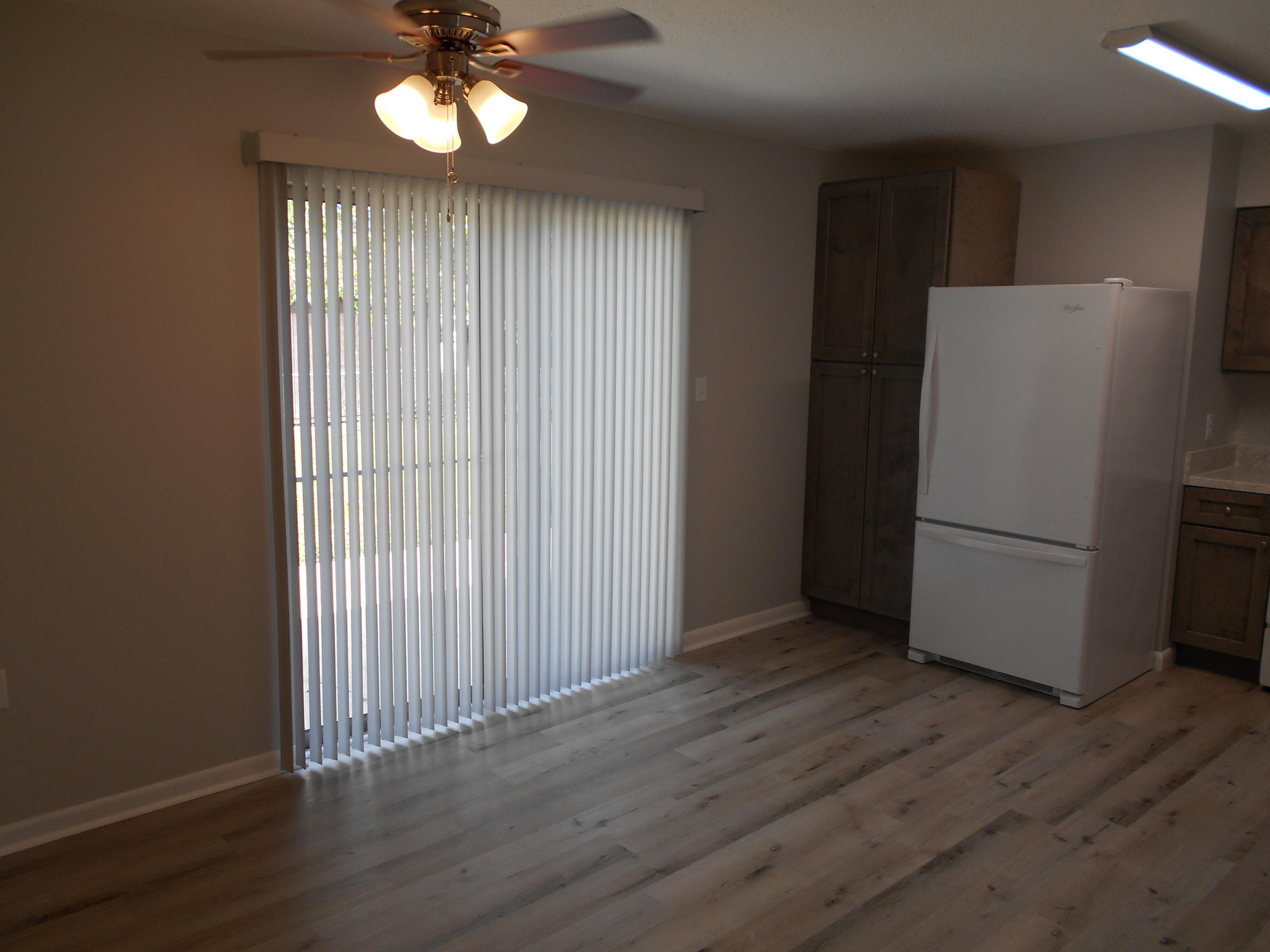 PINE MEADOWS - Residential Lease