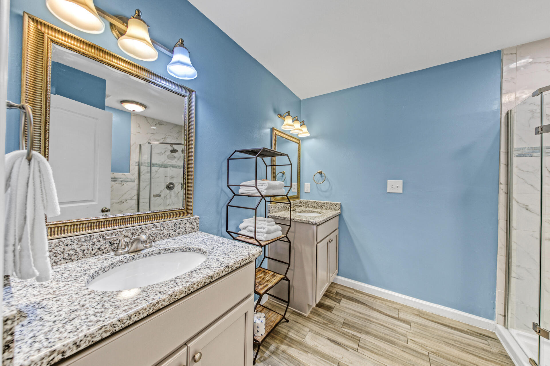 SEASCAPE CONDO PH 6B PH 5 - Residential
