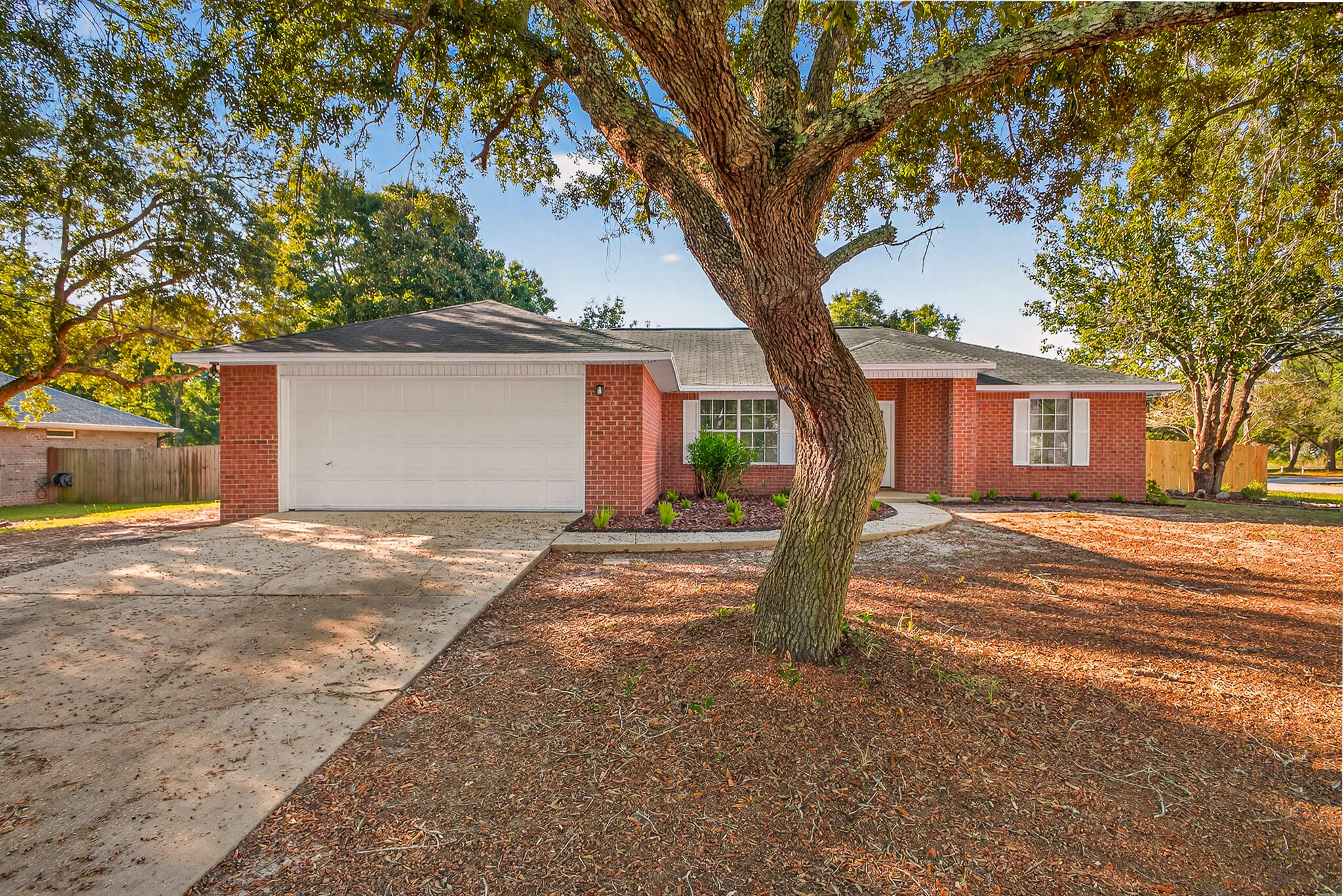 MOSSY OAKS - Residential