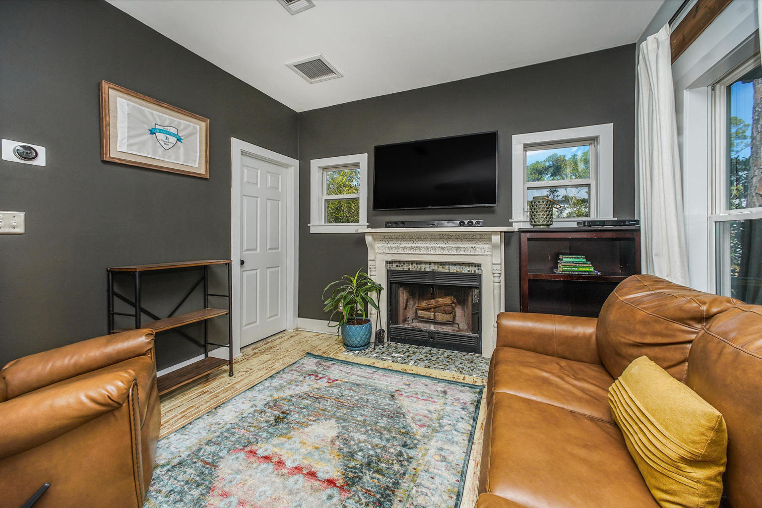 BAYOU CREEK ESTATES - Residential Lease