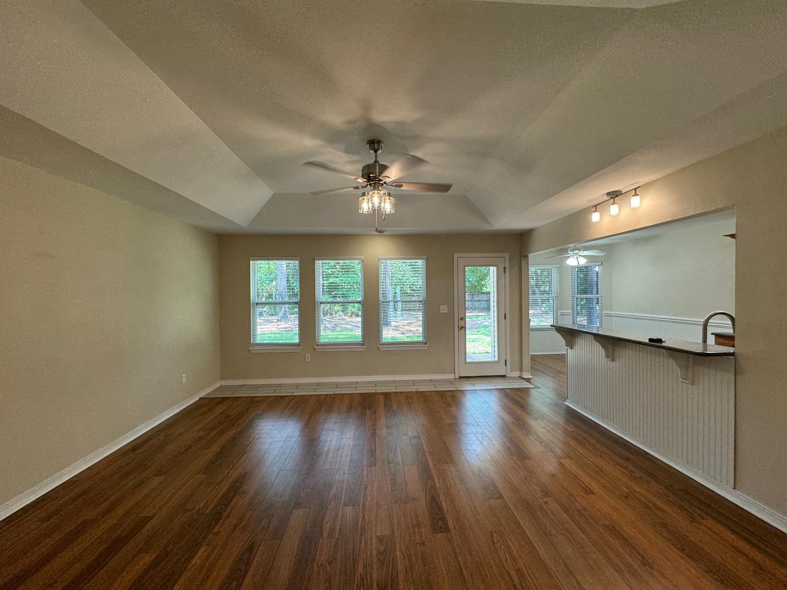 RAINTREE ESTATES - Residential Lease