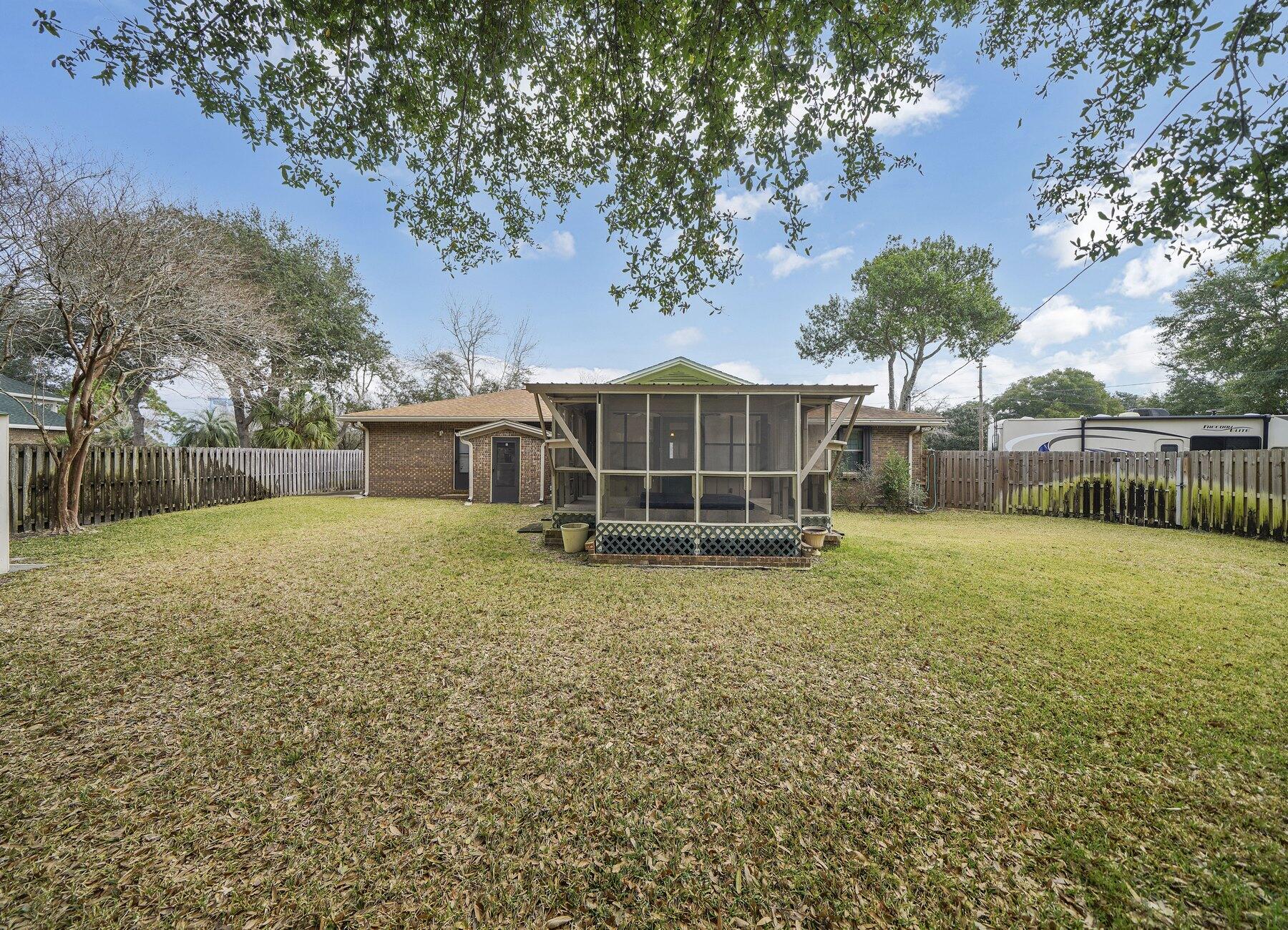 SPRING LAKE #1 - Residential