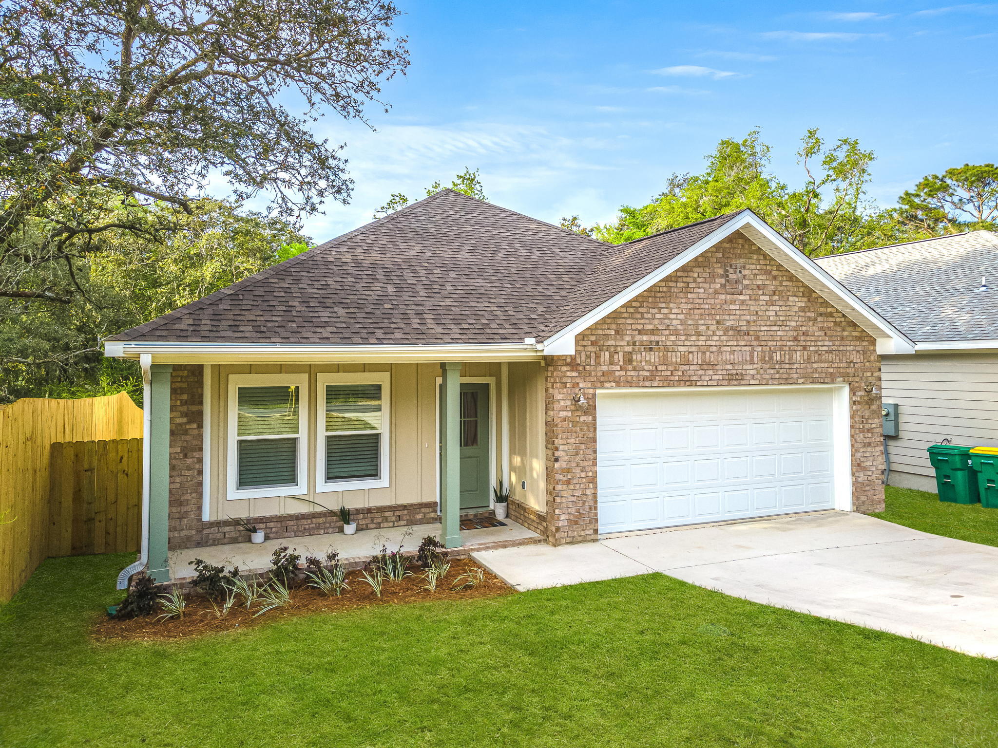 Andi's Way - Residential